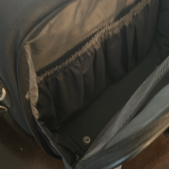 Samsonite bag for toiletries and makeup- excellent condition! - Picture 11 of 16